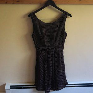 Lovposh Sleeveless Dot Dress